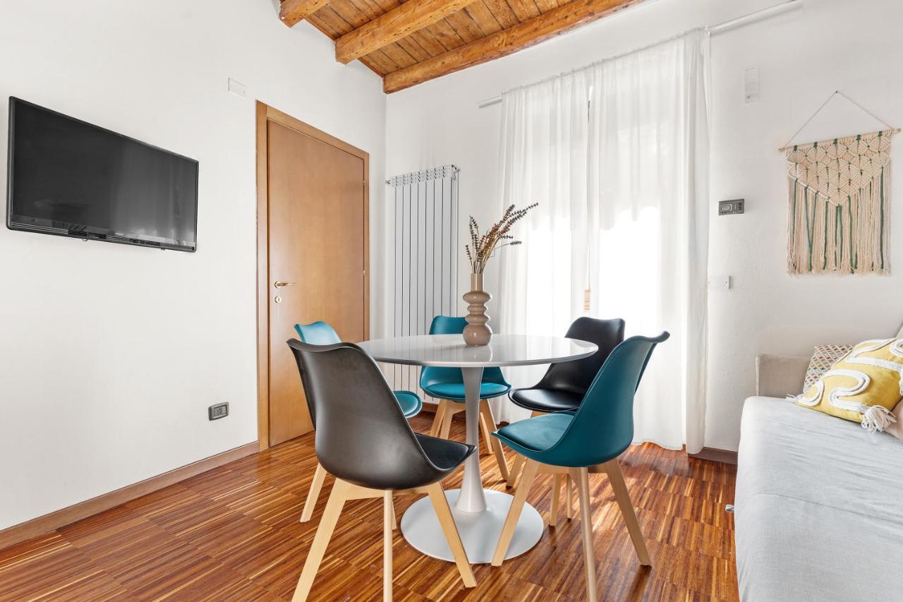 Charming Loft Duomo - Porta Romana Milan Exterior photo